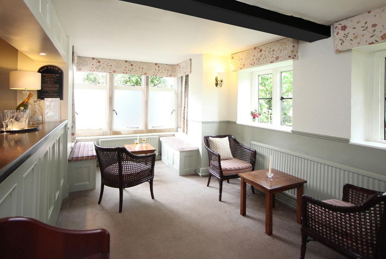 The Conigre Hotel Melksham Exterior foto